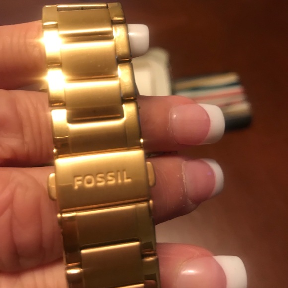 Fossil Watch- Women’s - Picture 4 of 4